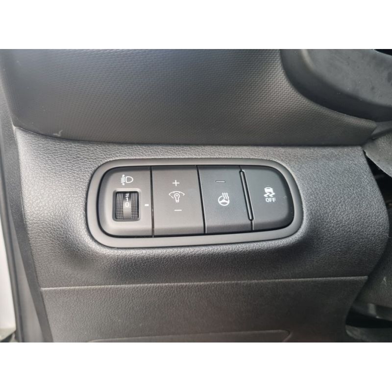 548005