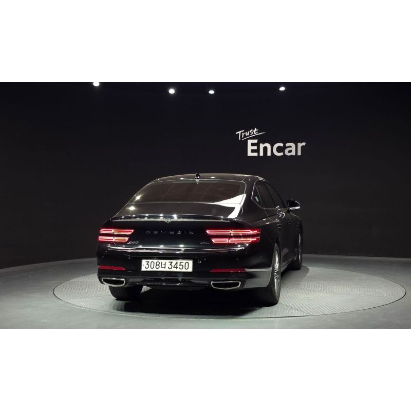 689930