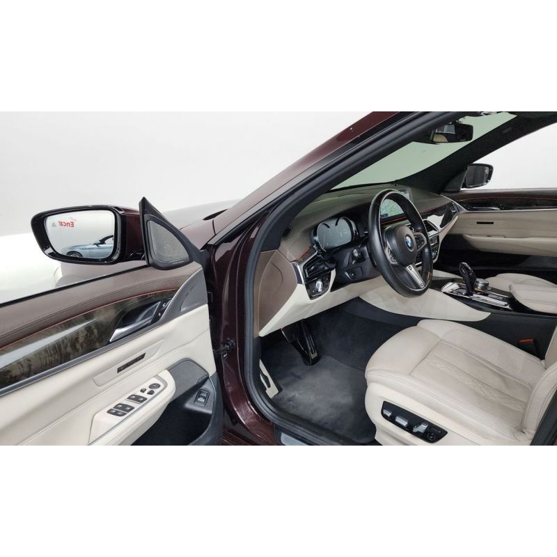 250761