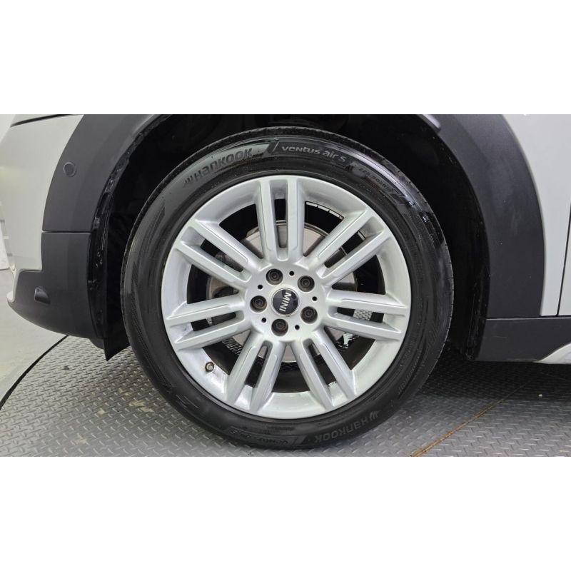 4519