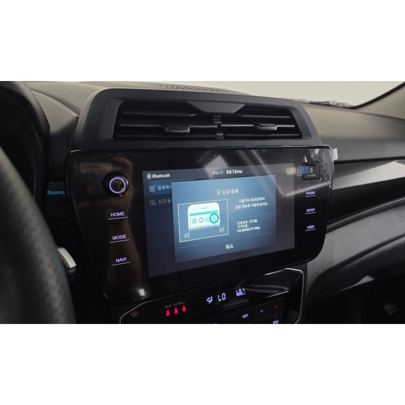 72573