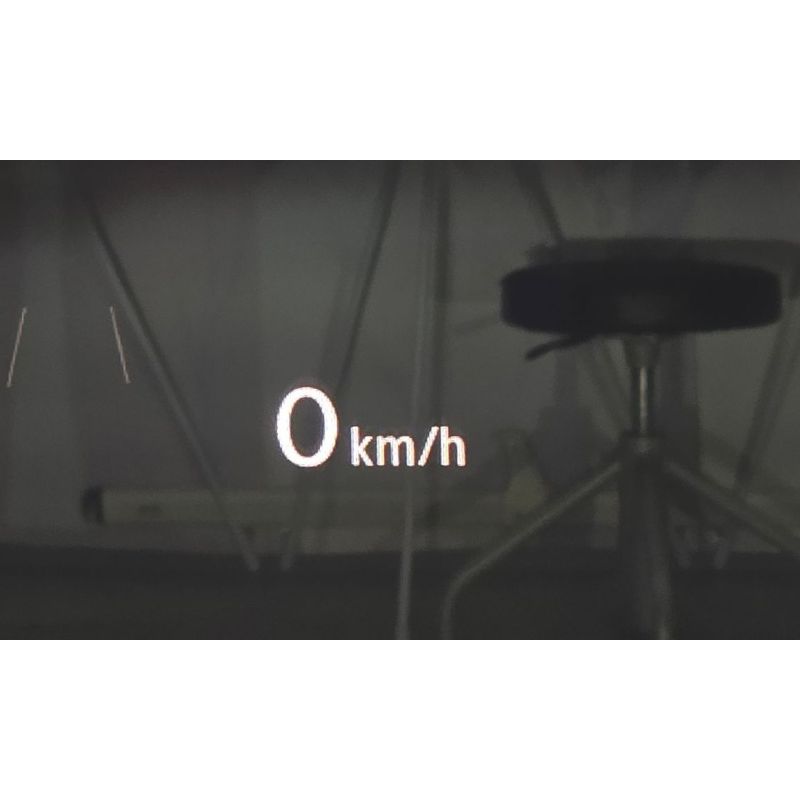 421943