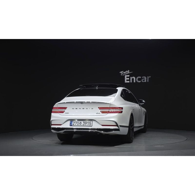 250051