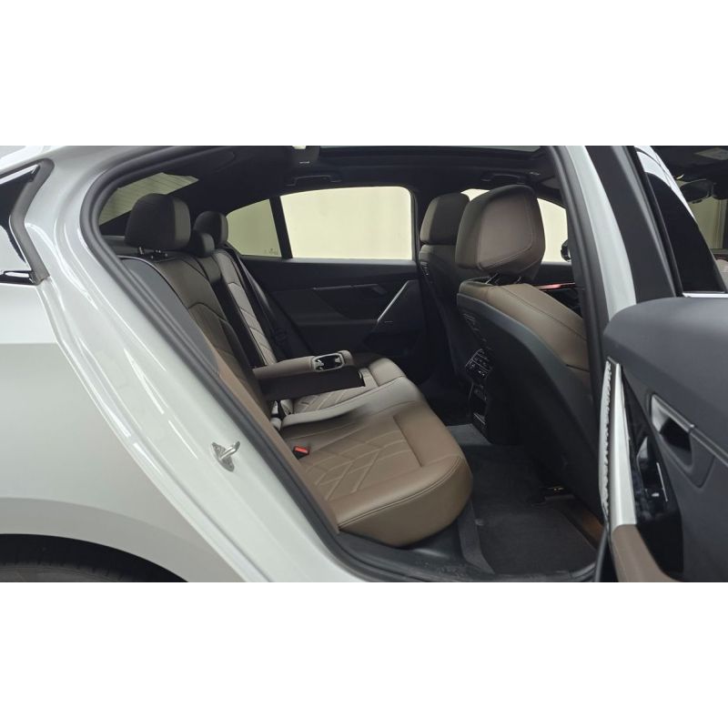 63386