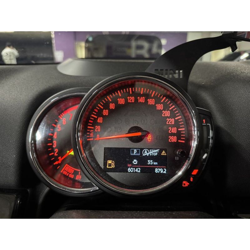 637251
