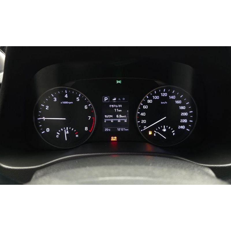 640100