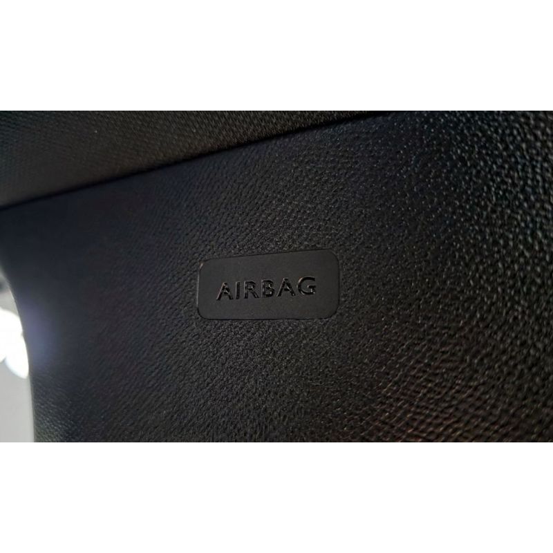 104804