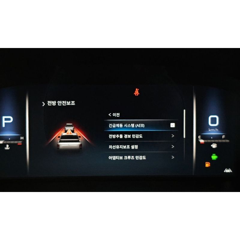 831133