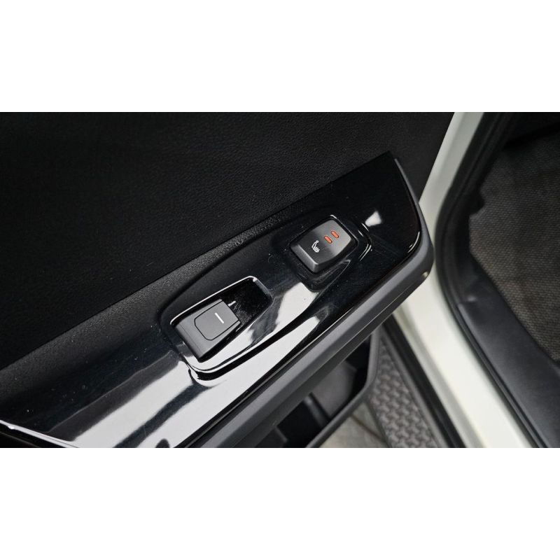 965697