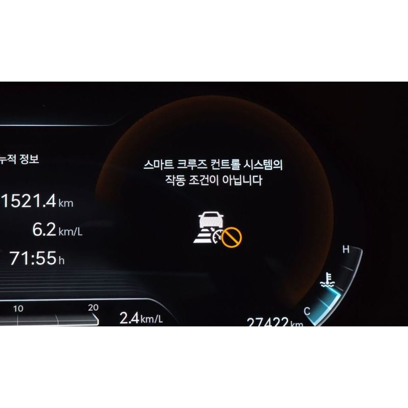 898043