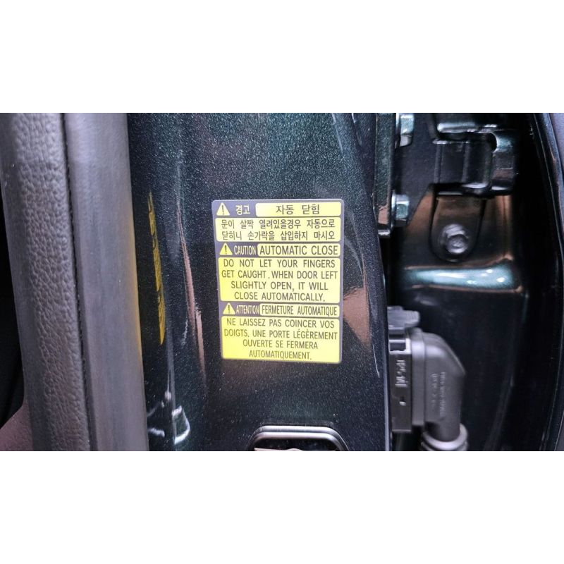 899756