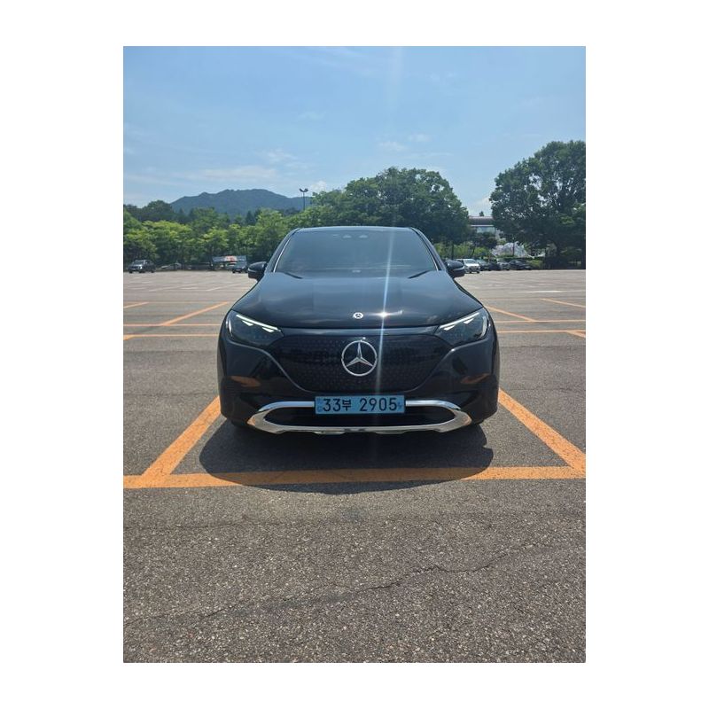 387569