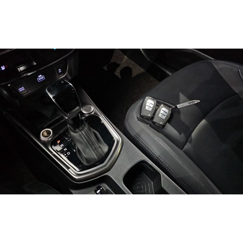 989732