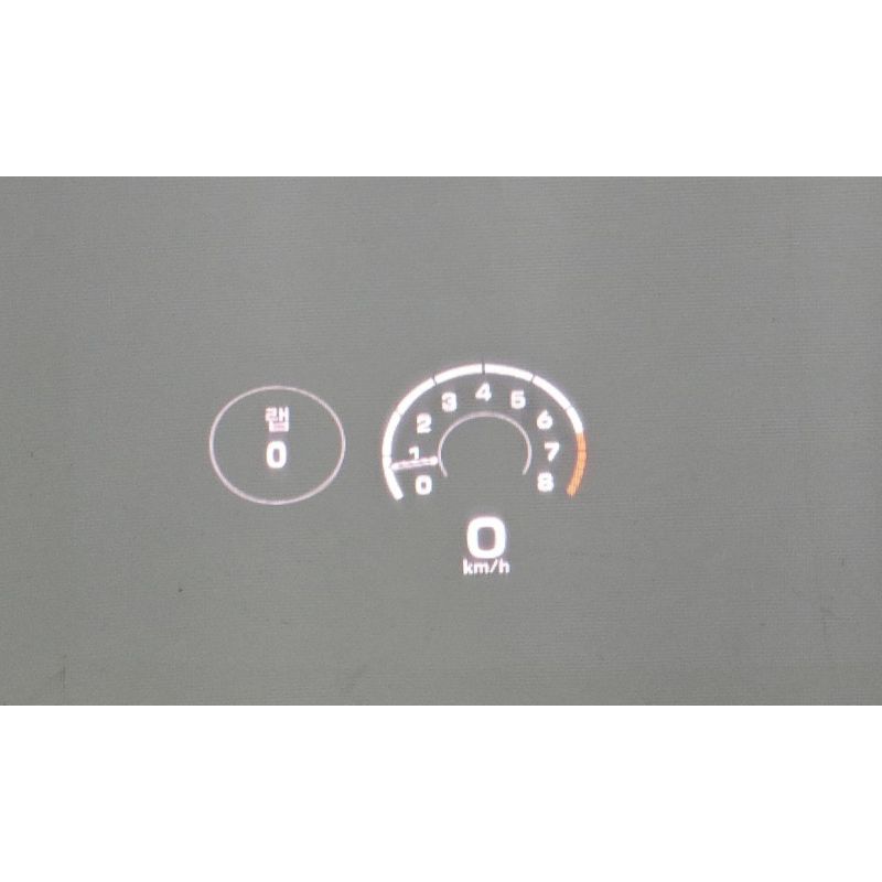 677143