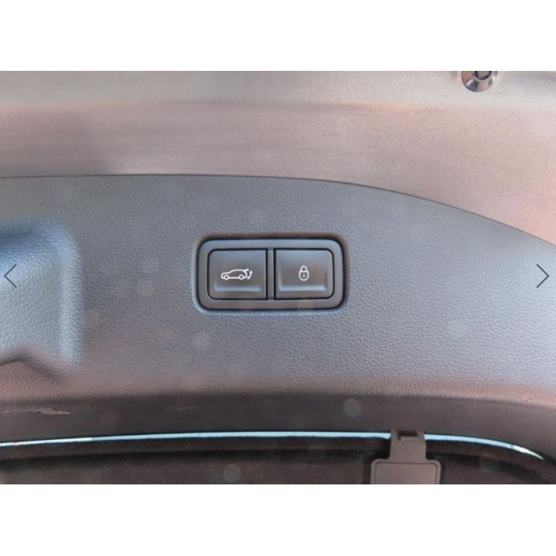 112029