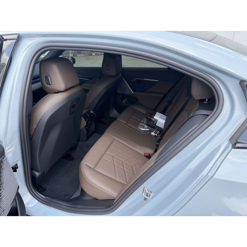 113135