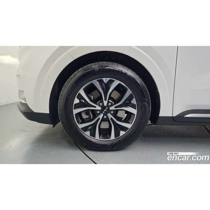 21567