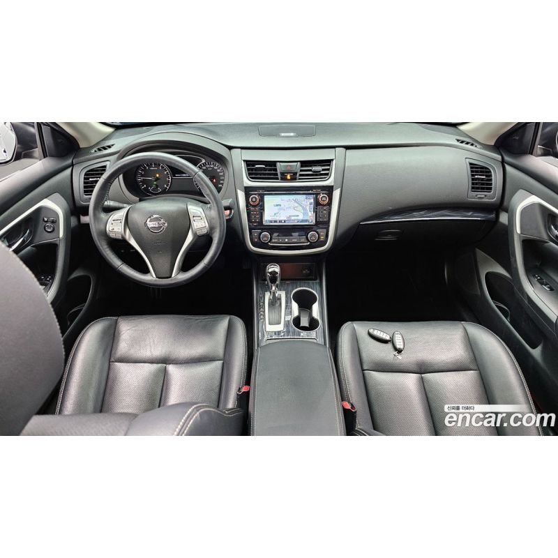 810796