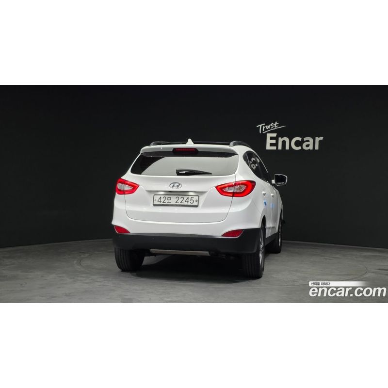 623900