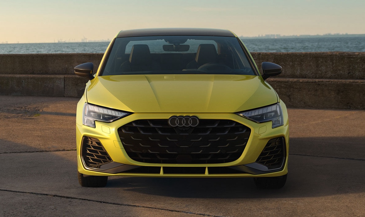 Детали Audi S3 — спортивные акценты, колёса, тормоза