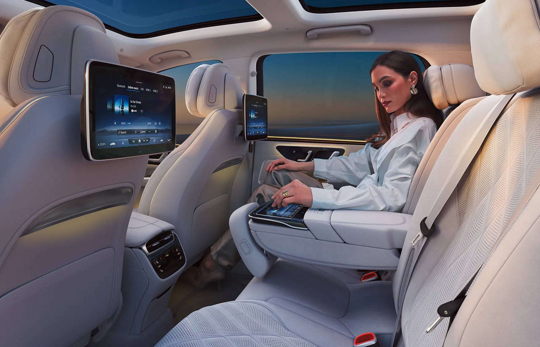Пакеты AMG Line, крупные диски, матовые окраски и расширенные ассистенты EQS